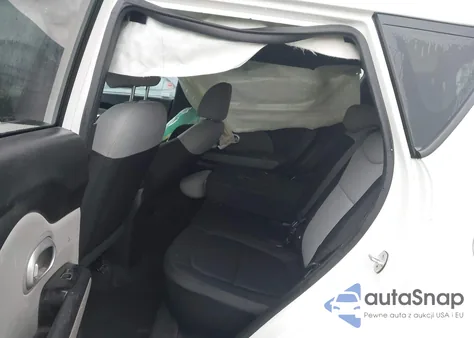 2019 Kia Soul z USA, uszkodzony, nr VIN KNDJN2A20K7005565